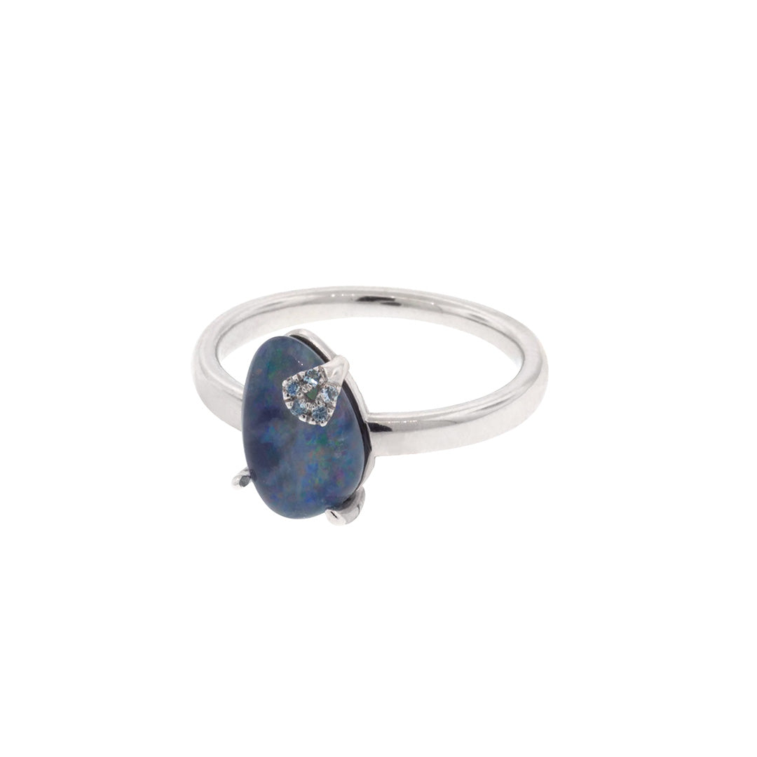 Side view of the Koi Cascade Gemstone Petite Sterling Silver Ring from Jan Leslie. 